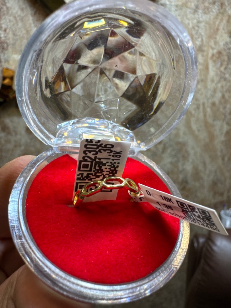 خاتم — كنج جولد — عيار 18 — 1.36 جم