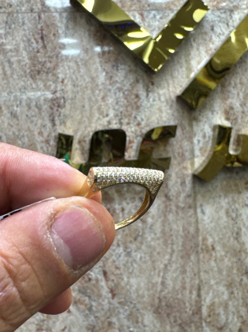 خاتم — شركات — عيار 18 — 4.74 جم