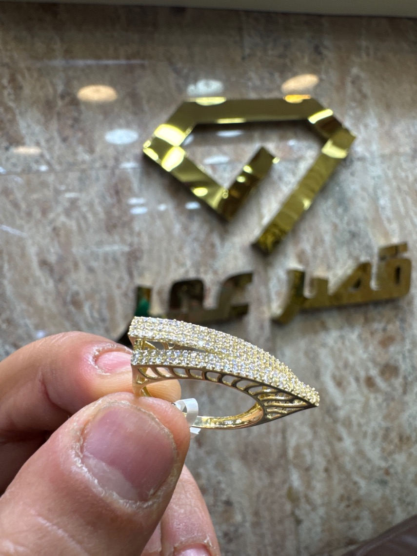 محبس — شركات — عيار 18 — 3.60 جم